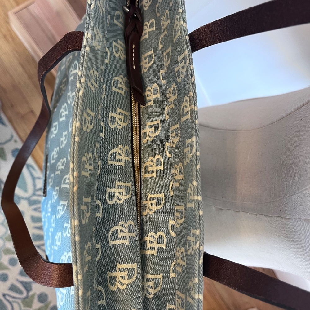 Dooney & Bourke Signature Tote - Picture 3 of 7